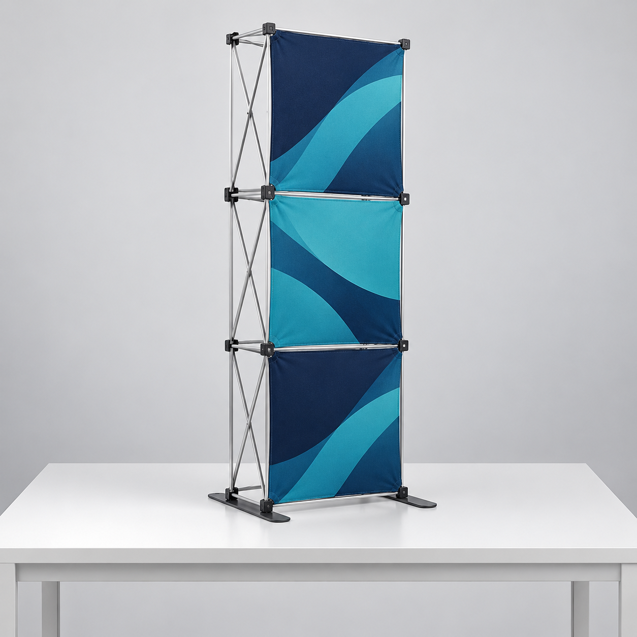 1x3 Micro GeoMetrix Table Top Display